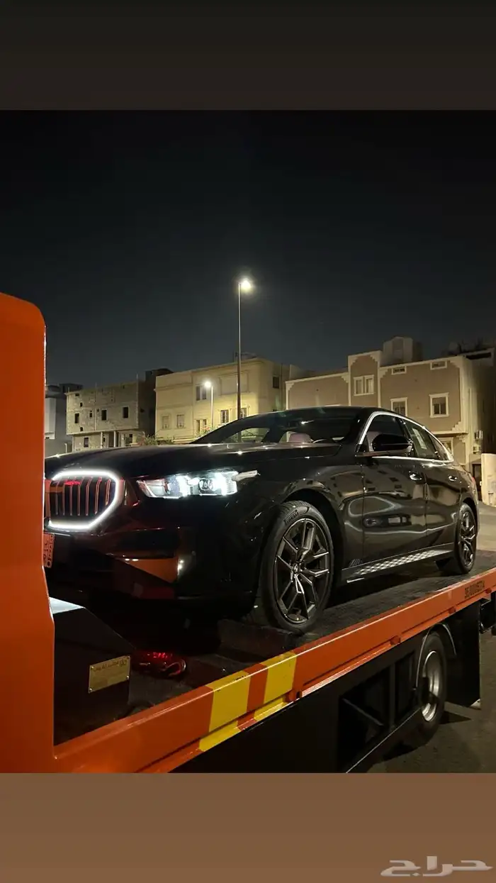 سطحه طريق المطار 0