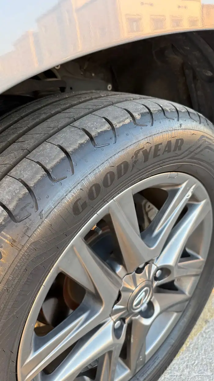 للبيع جيب لكزس LX570 2014 فل كامل 53