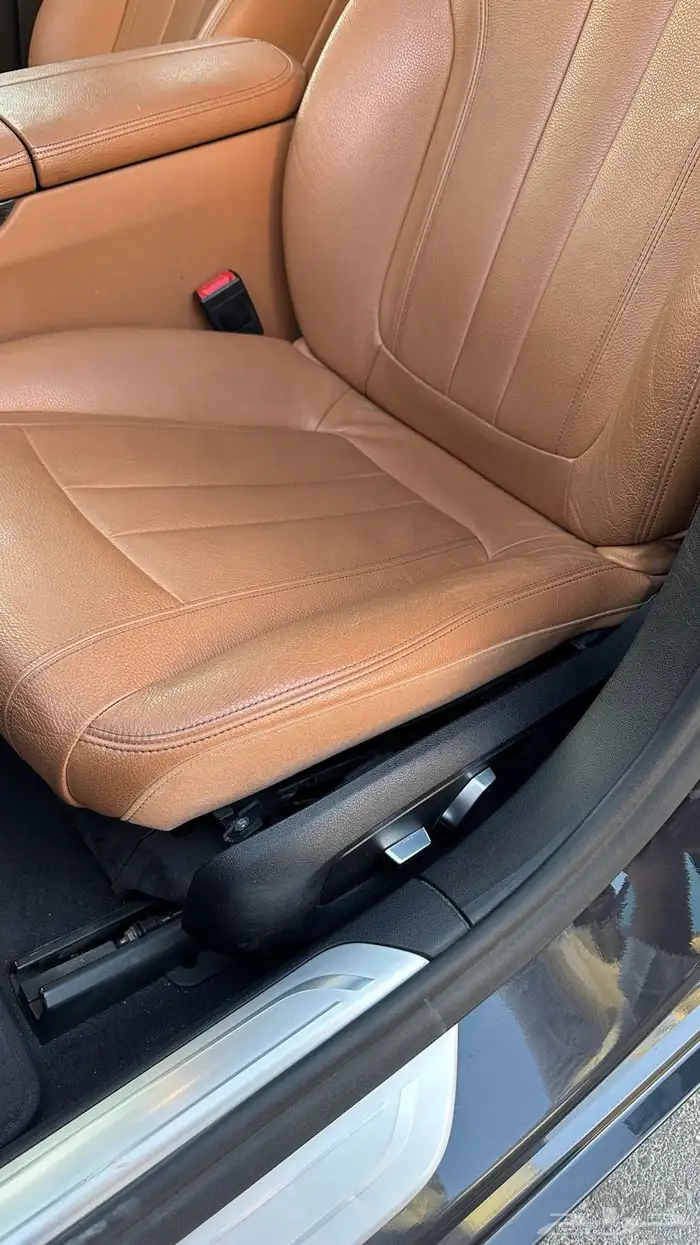 للبيع بي ام 730 Li موديل 2018 منوة المستخدم 44