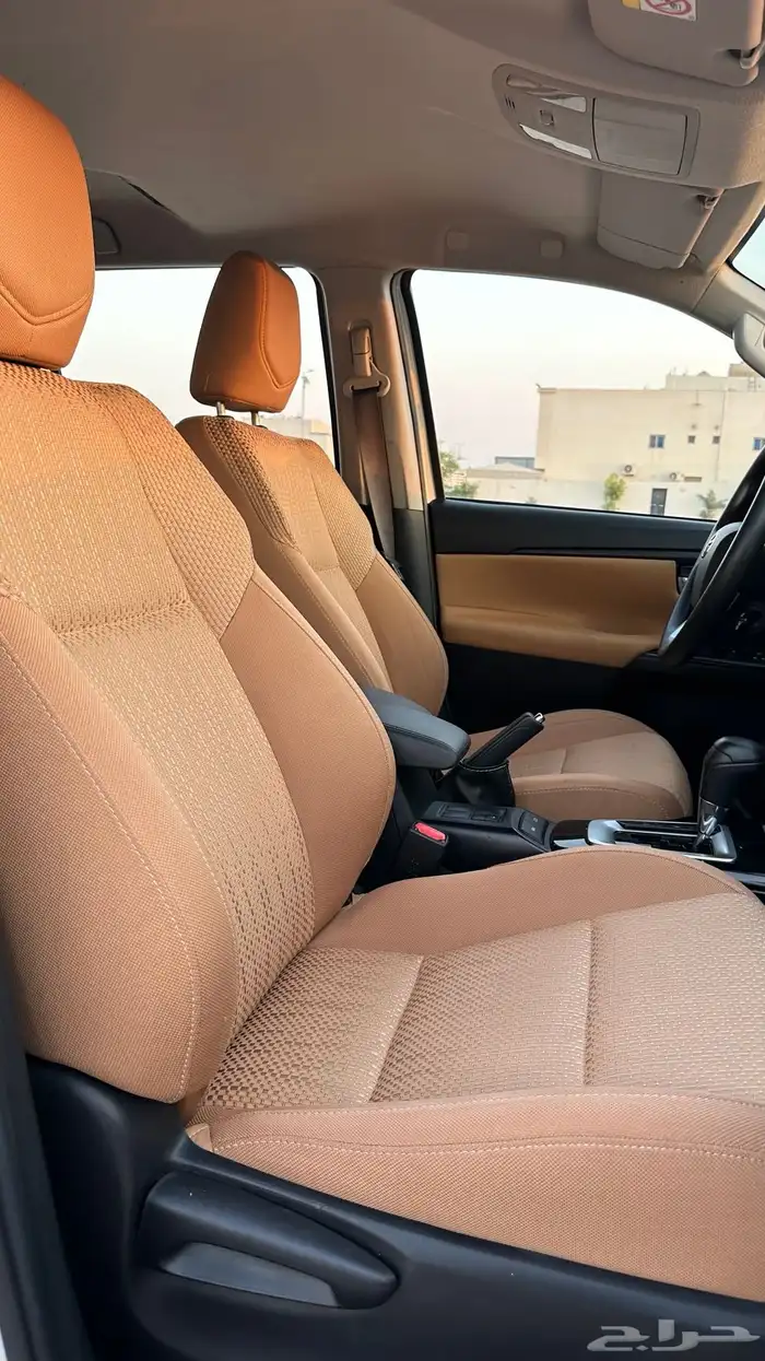 فورتشنر مديل 2022 - 4 سلندر - دبل 14