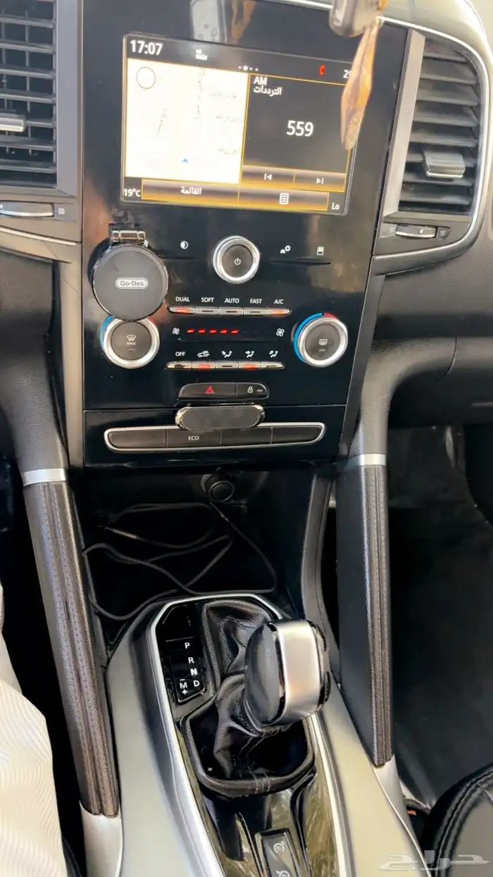 للبيع رينو كوليوس 2017 نظيفة جدا 11