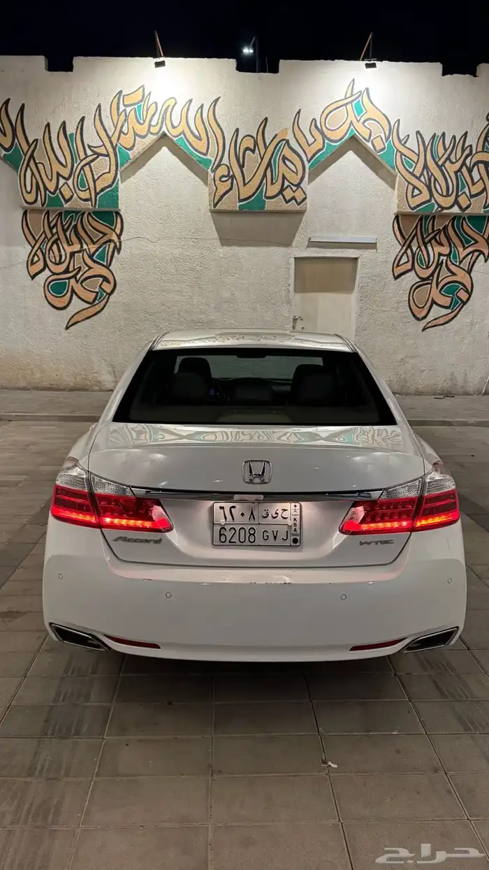 هوندا اكورد سبشل 2016 عداد قليل 252km 13