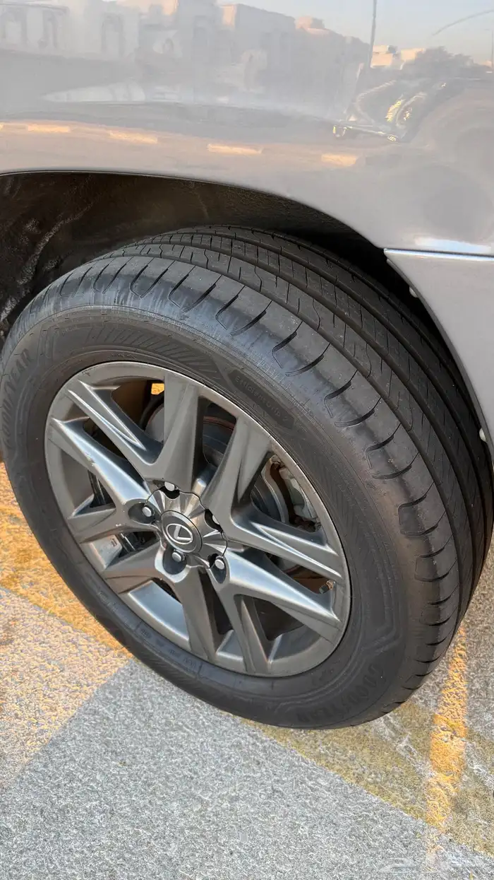 للبيع جيب لكزس LX570 2014 فل كامل 51