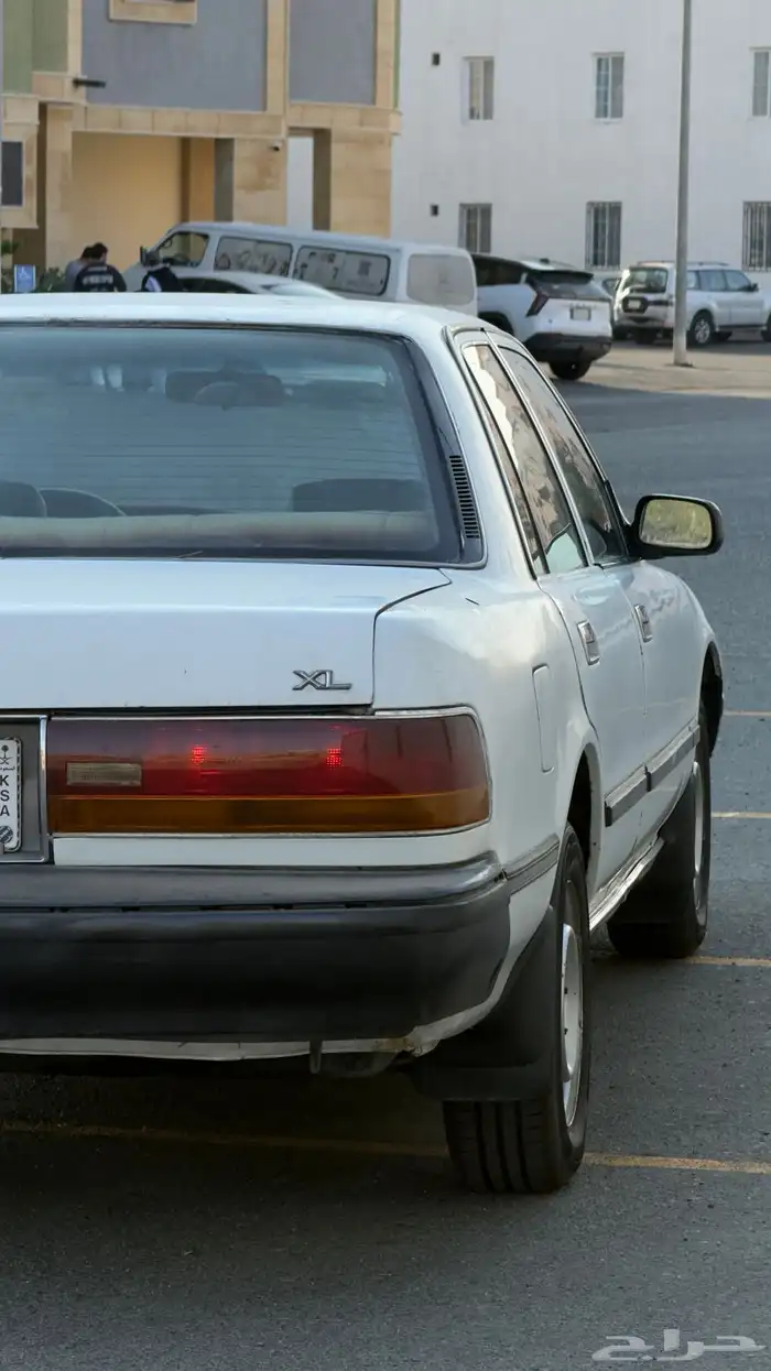 كرسيدا 1990 بحالة ممتازة 5