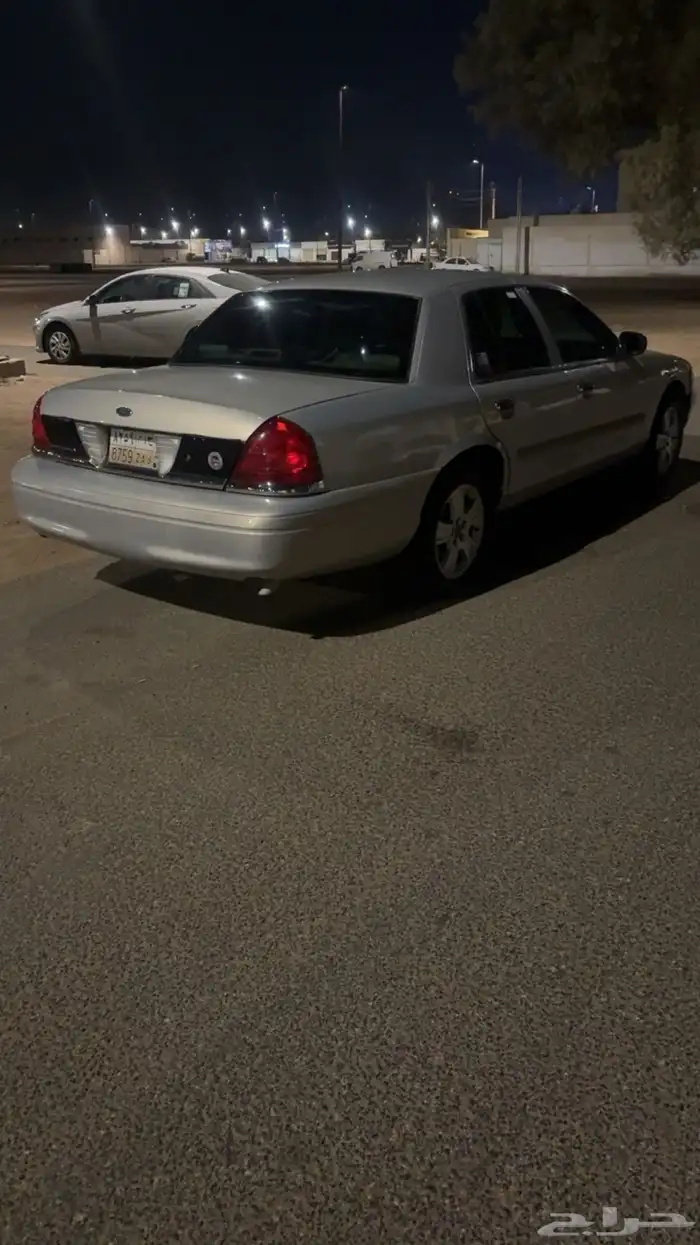 فورد فكتوريا2011 بدل 2