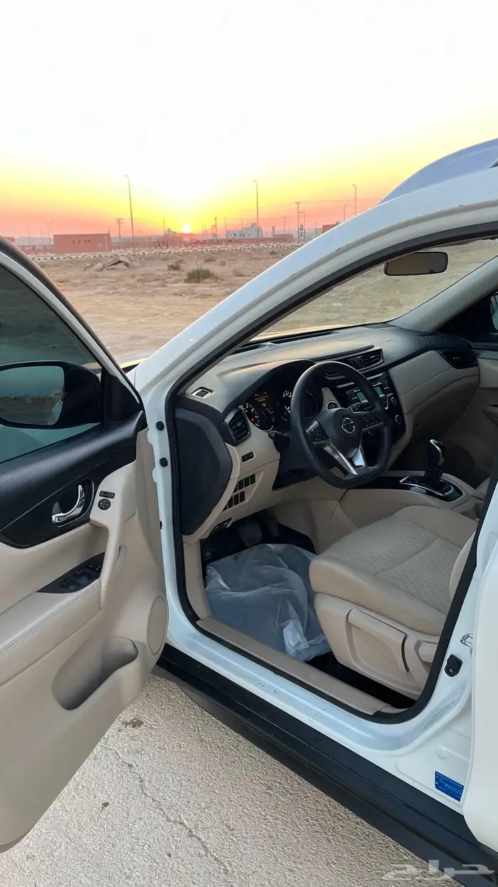 اكس تريل موديل 2022 11