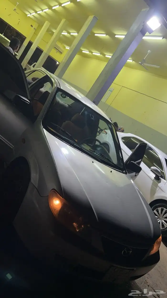 مازدا 2001 -323 قير عادي موتر حق مدينه مكيف وكل شي شغال 0