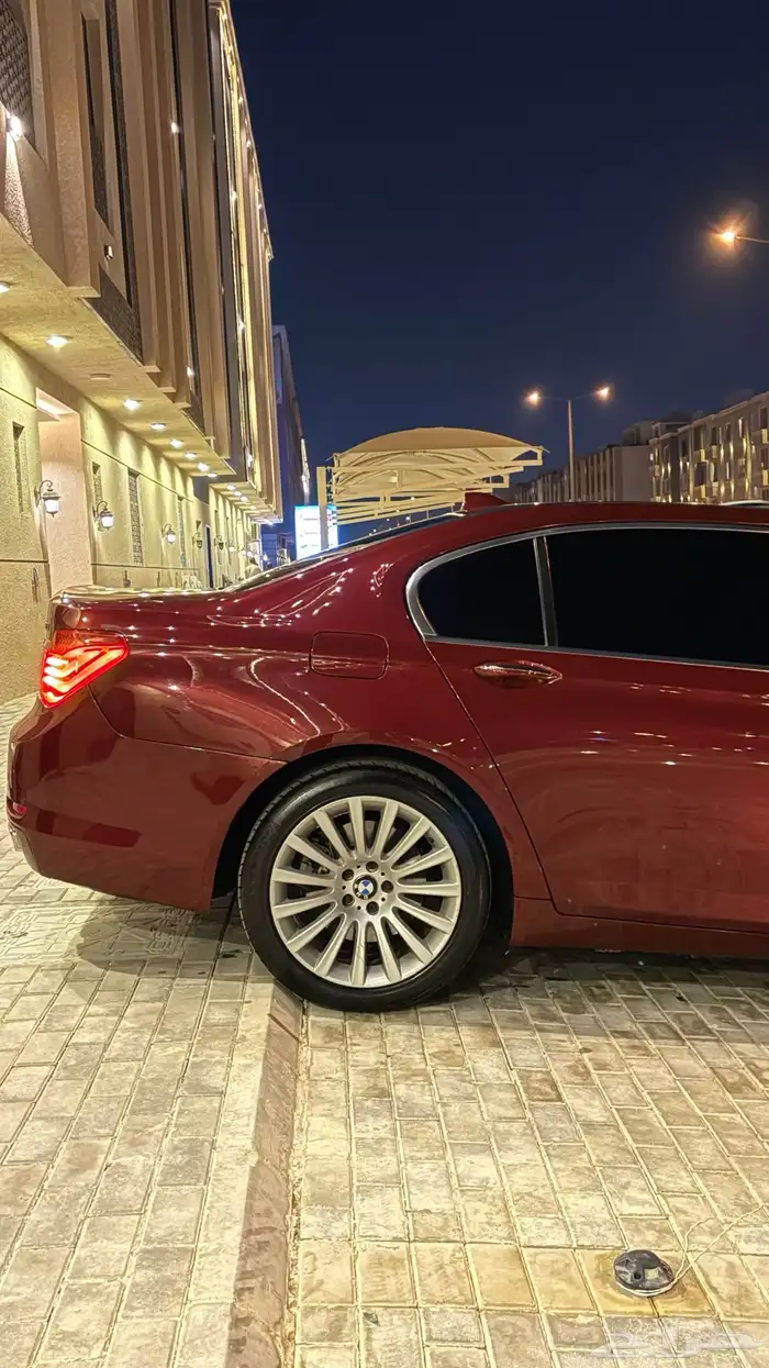 بي ام دبليو اندفجوال 12