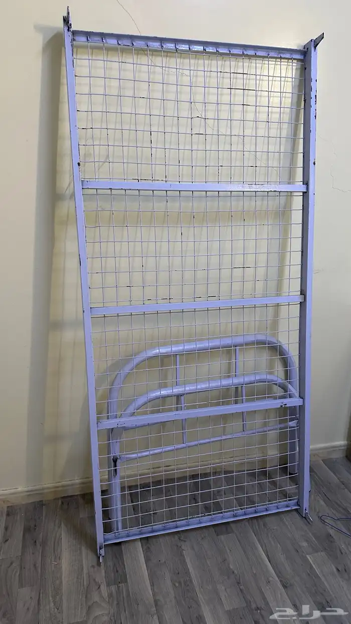 سرير حديد للبيع 0