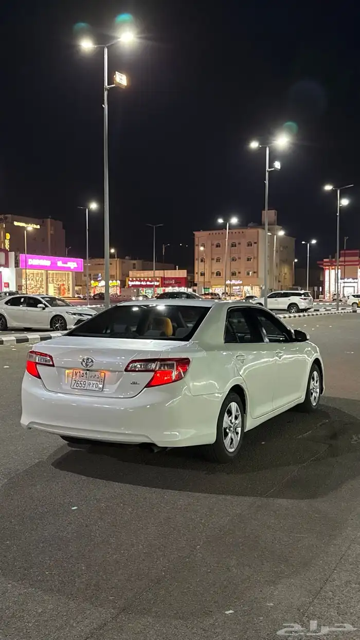 كامري 2014 نظيف 6