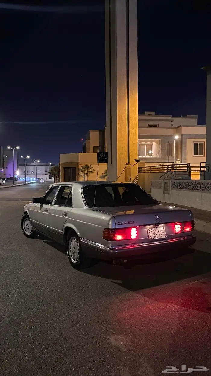 مرسيدس بنز 1990 SLE300 ((للبدل فقط)) 7