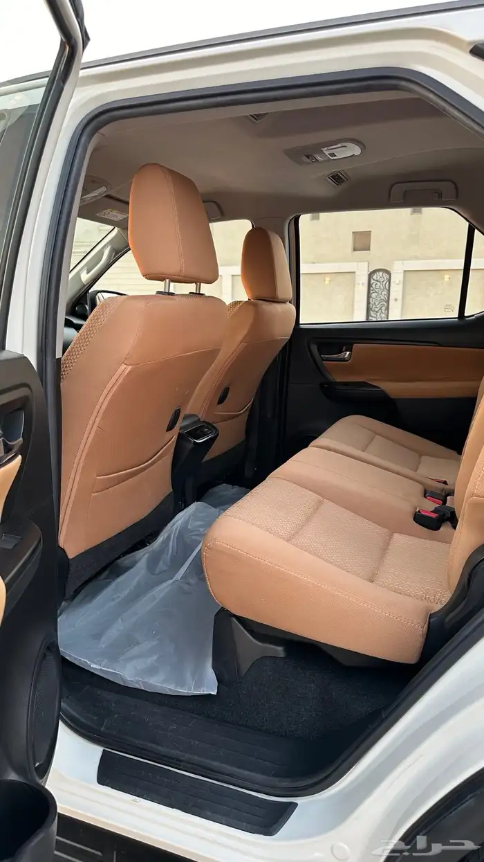 فورتشنر مديل 2022 - 4 سلندر - دبل 19