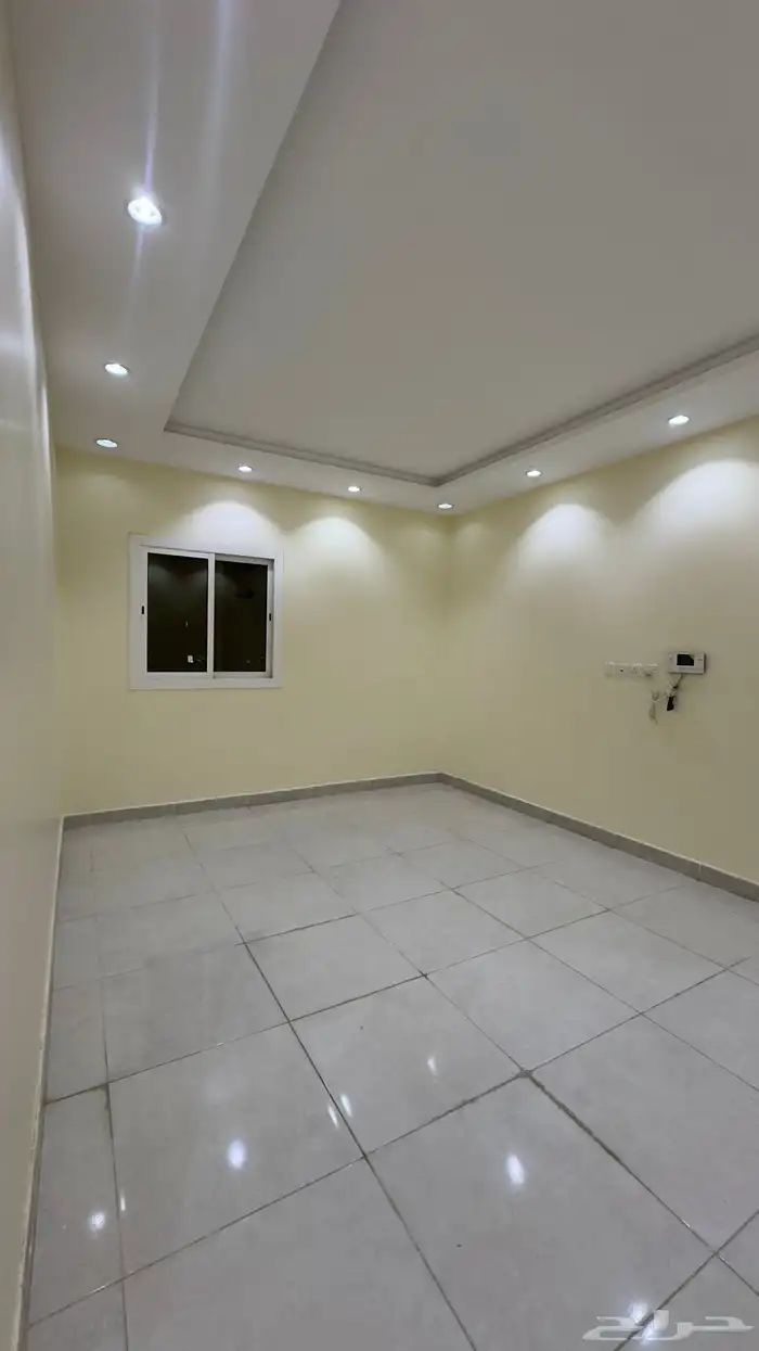 شقة للاجار حي الفضيلة 5