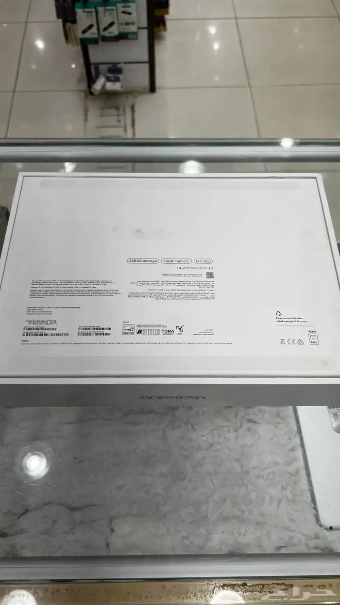 ماك بوك M4 بحاله الوكاله اخو الجديد 3