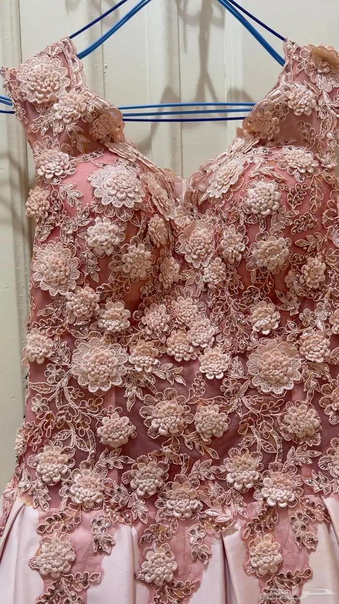 فستان عروسة ملكه فخم جدا 0