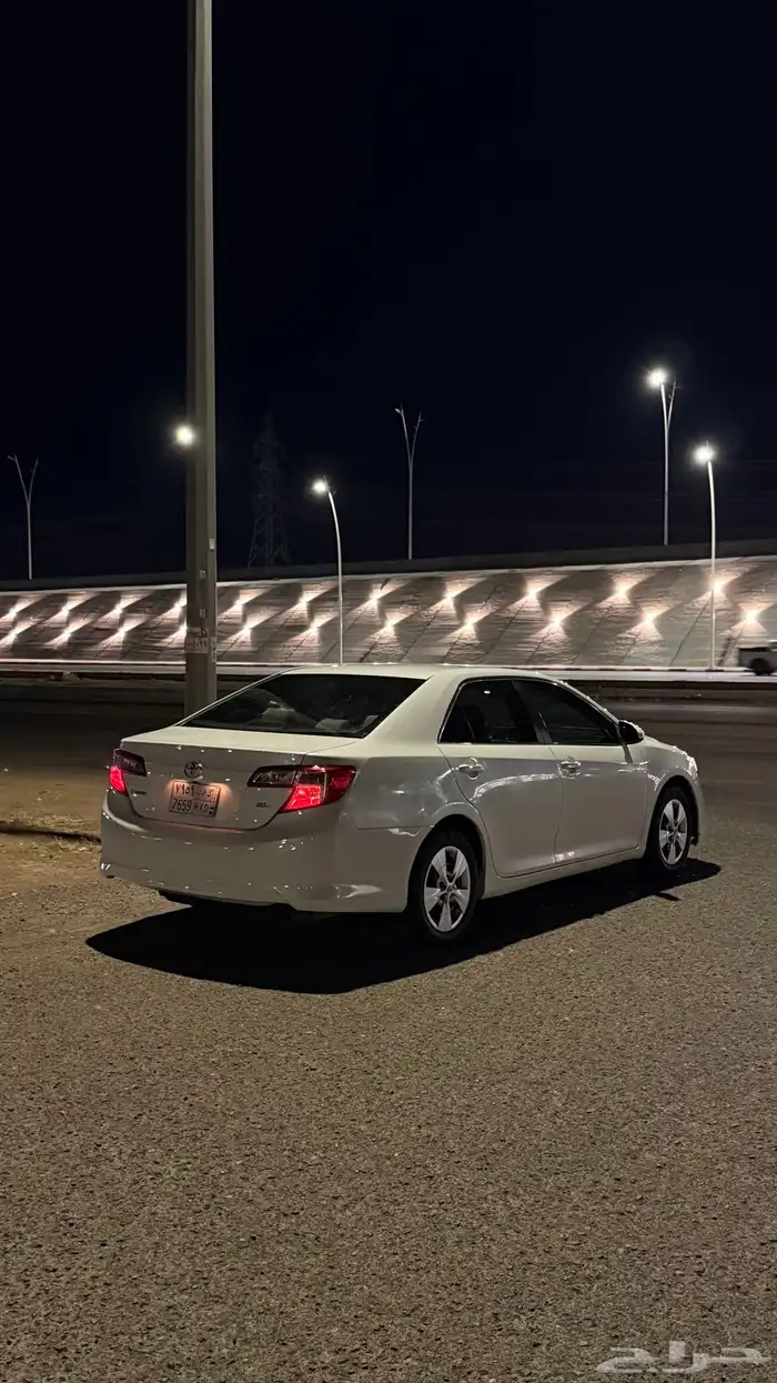 كامري 2014 نظيف 9