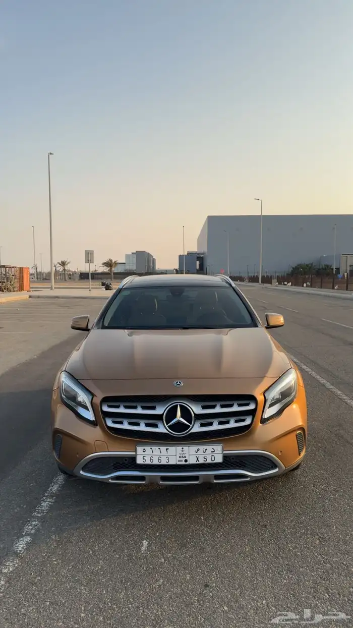 مرسيدس gla 250 4 matic 2