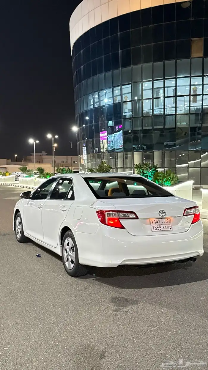 كامري 2014 نظيف 4