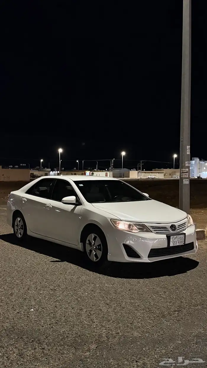 كامري 2014 نظيف 11