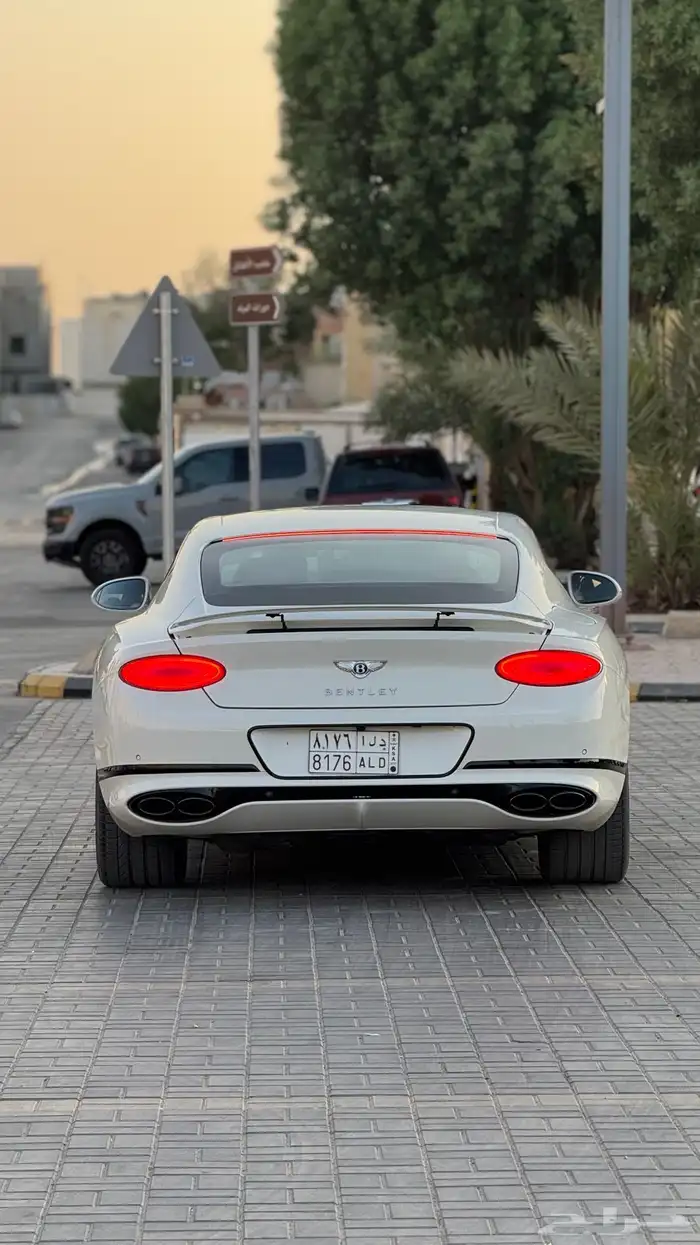 بنتلي كونتيننتال GT 2020 5