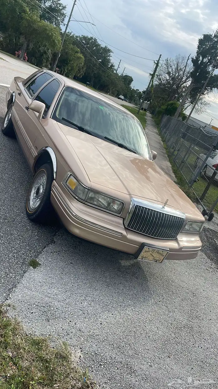 تاون كار 96 بطاقة جمركيه 1