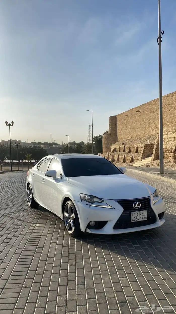 لكزس is350 3