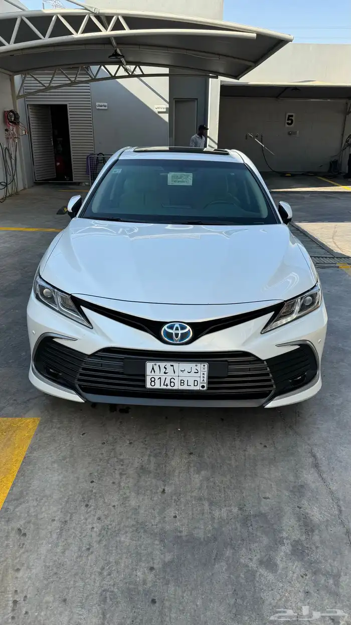 كامري 2021 هايبرد GLE 4