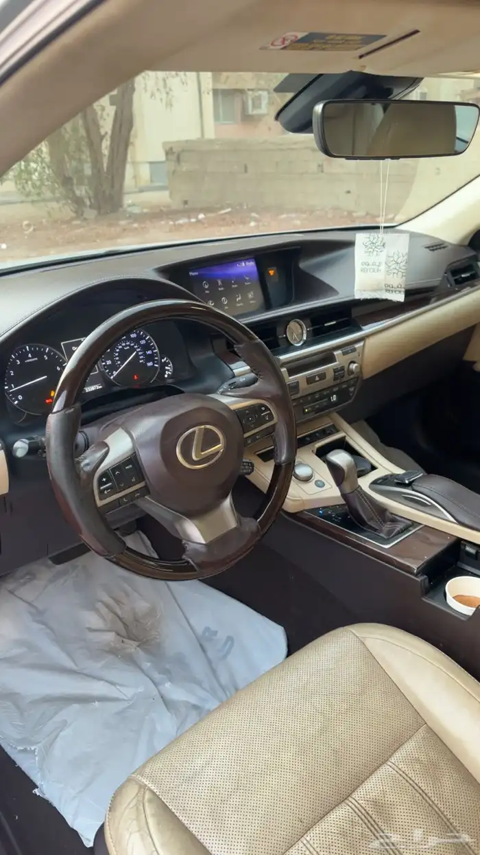 لكزس ES 2017 1