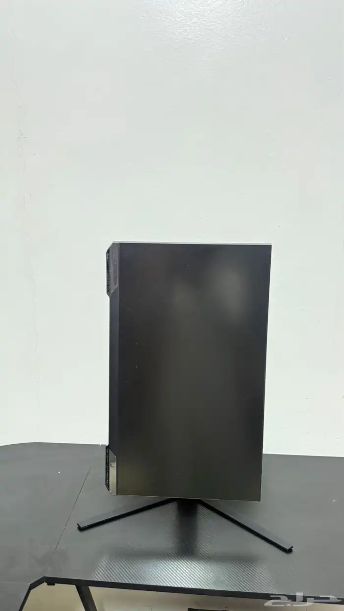 شاشه قيمنق من سامسونج 3