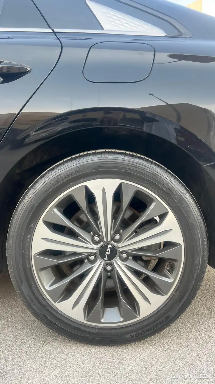 كيا K8 بريميوم 2022 - 6 سلندر 7