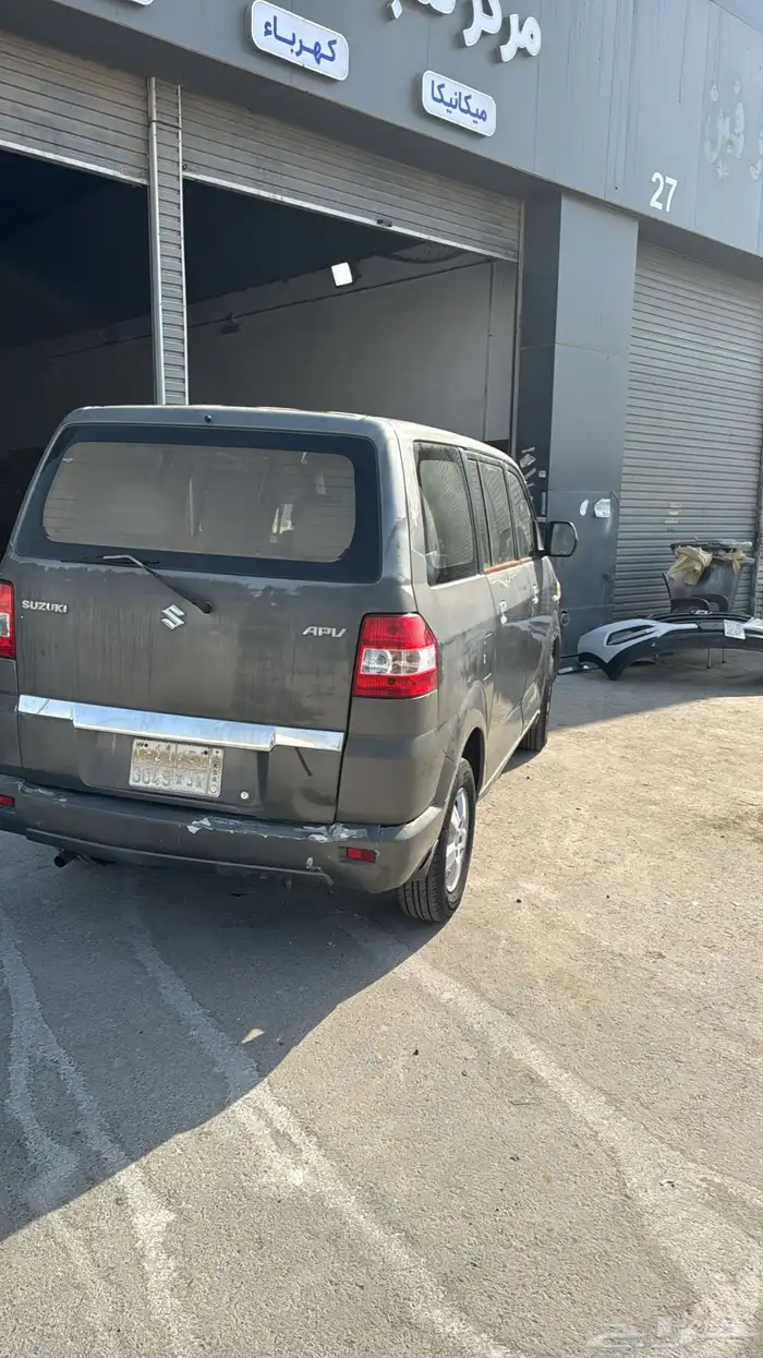 باص APV سوزوكي 1