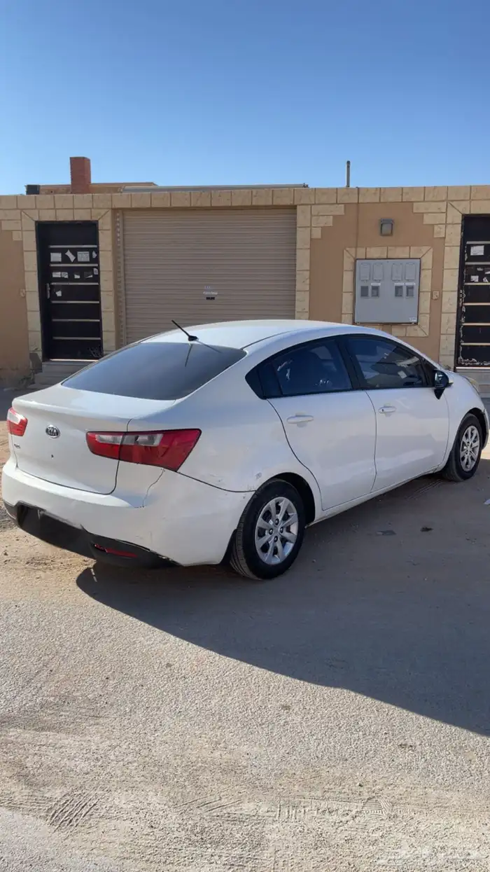 كيا ريو 2013 للبيع او للبدل 3