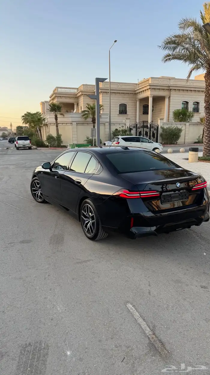 بي ام دبليو 5 سيريس 2