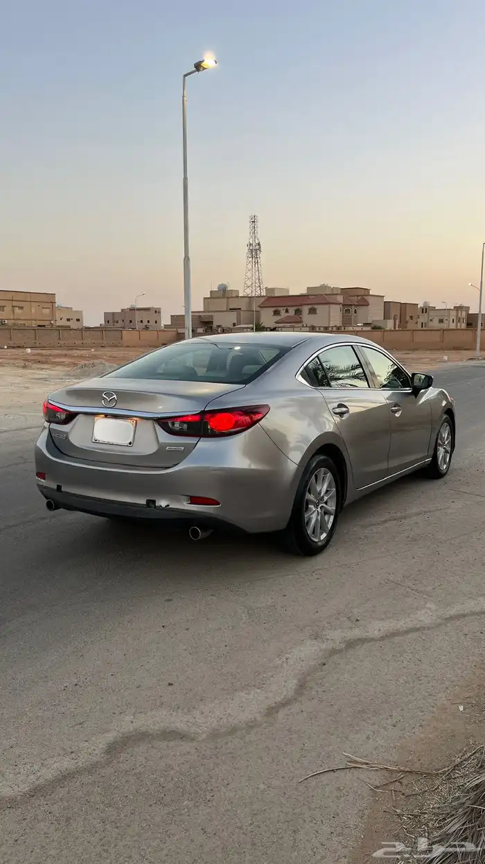مازدا 6 عداد قليل (2015). 1