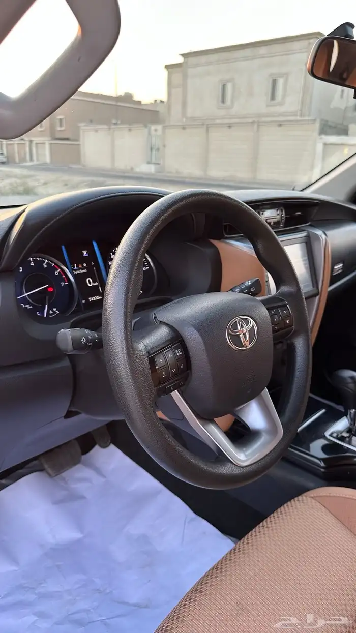 فورتشنر مديل 2022 - 4 سلندر - دبل 29