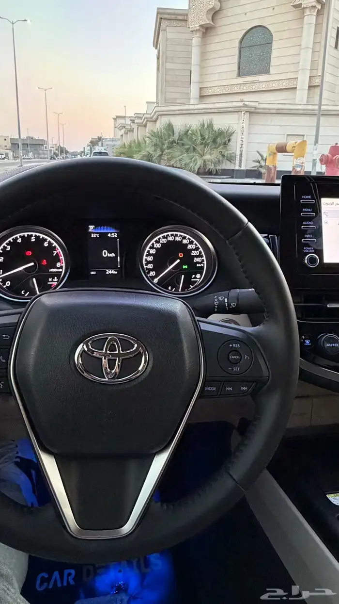 للبيع كامري 2024 شبه اصفار تم تنزيل الحد 10
