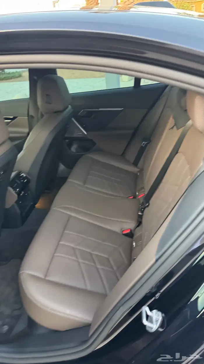 بي ام دبليو 5 سيريس 10