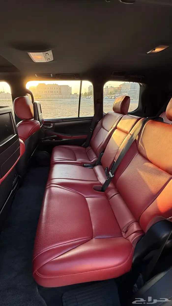 للبيع جيب لكزس LX570 2014 فل كامل 29