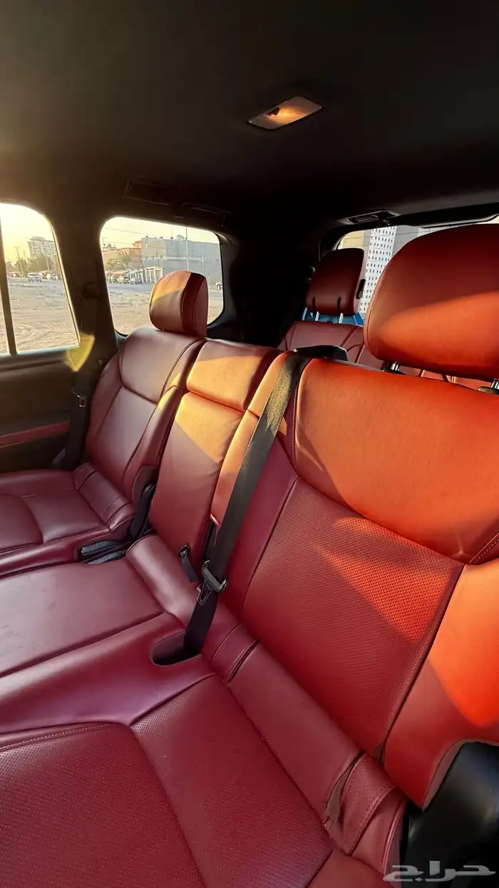 للبيع جيب لكزس LX570 2014 فل كامل 30
