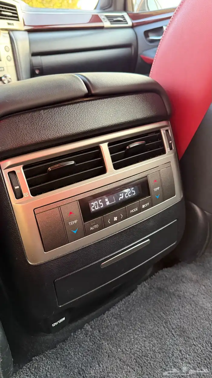 للبيع جيب لكزس LX570 2014 فل كامل 33