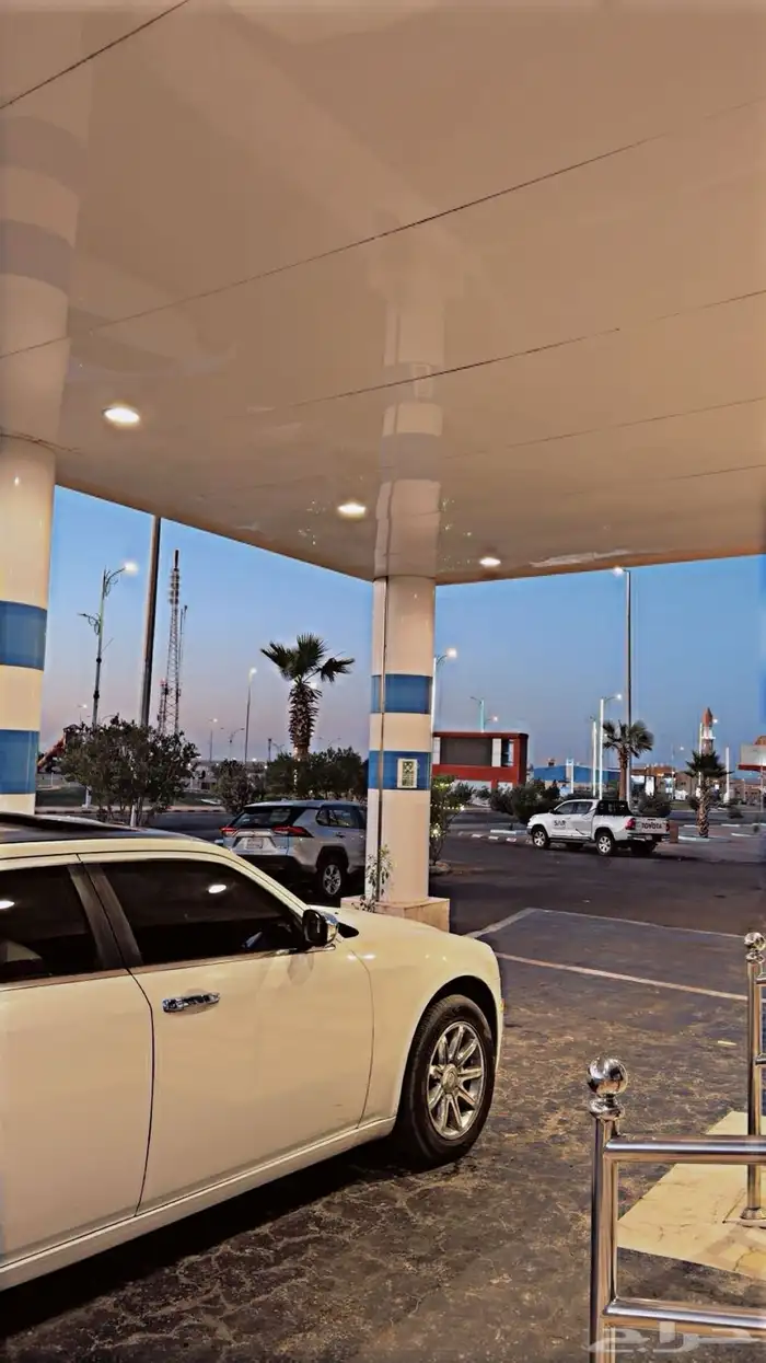 السلام عليكم اعرض لكم سيارتي كلايسلر دوج فل كامل امريكي 2