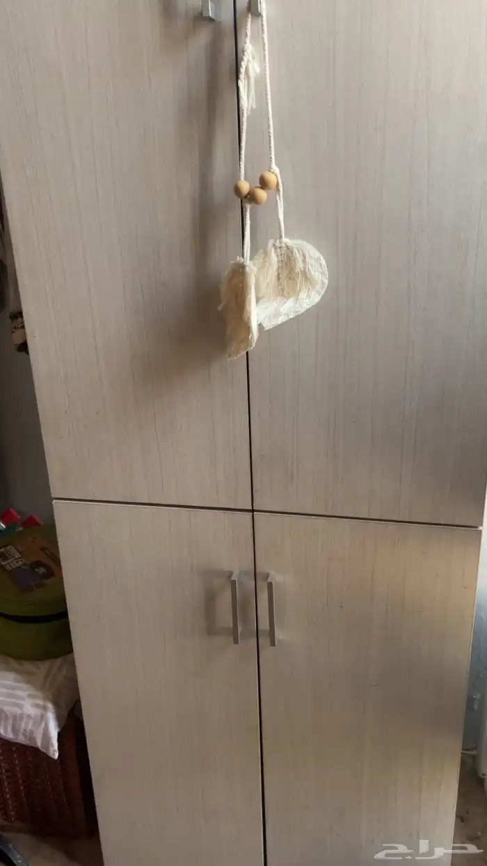 دولاب جزم طاولة مكتب 1