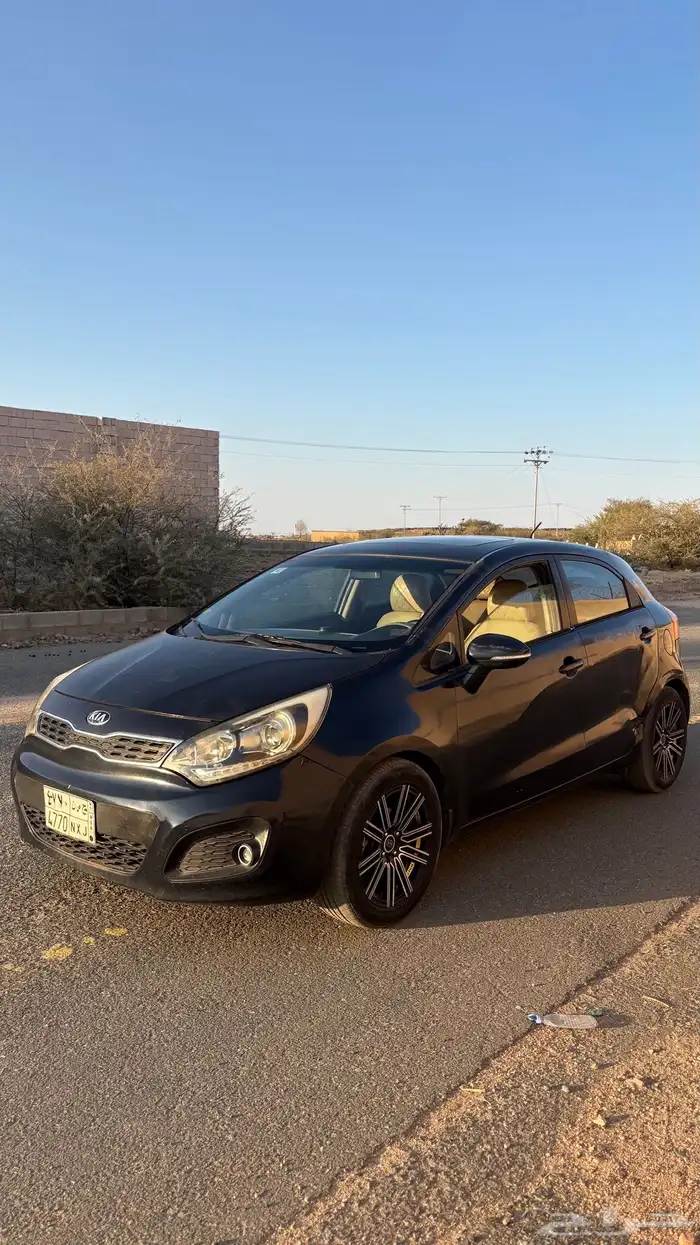 سيارة كيا للبيع 4