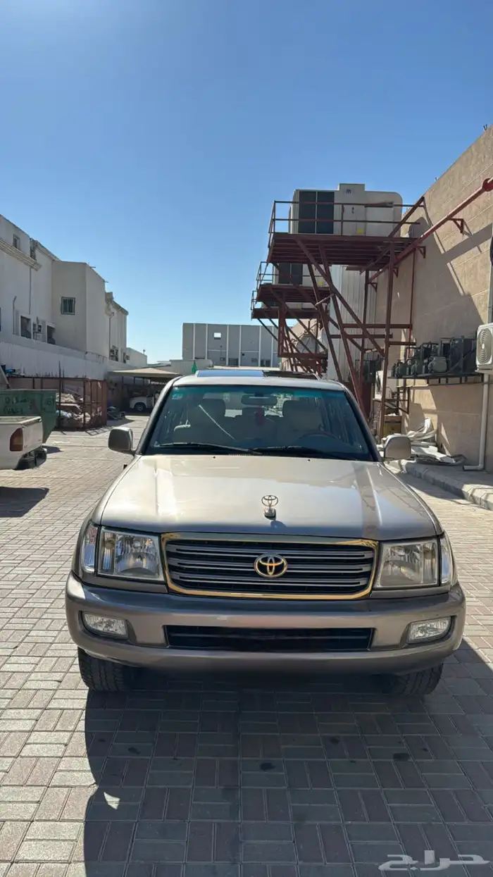 لاند كلوزر GXR 1