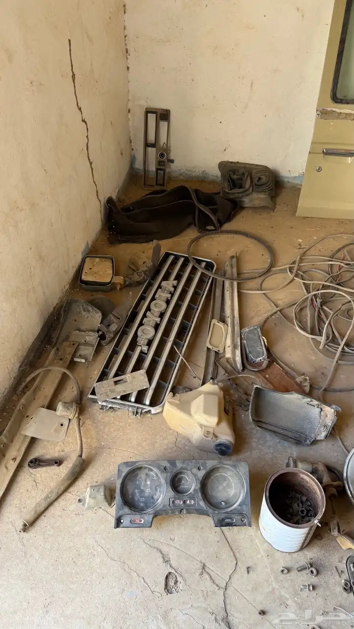 قطع غيار صلون قديم  قديم  المديل اربعه وثمانين 0