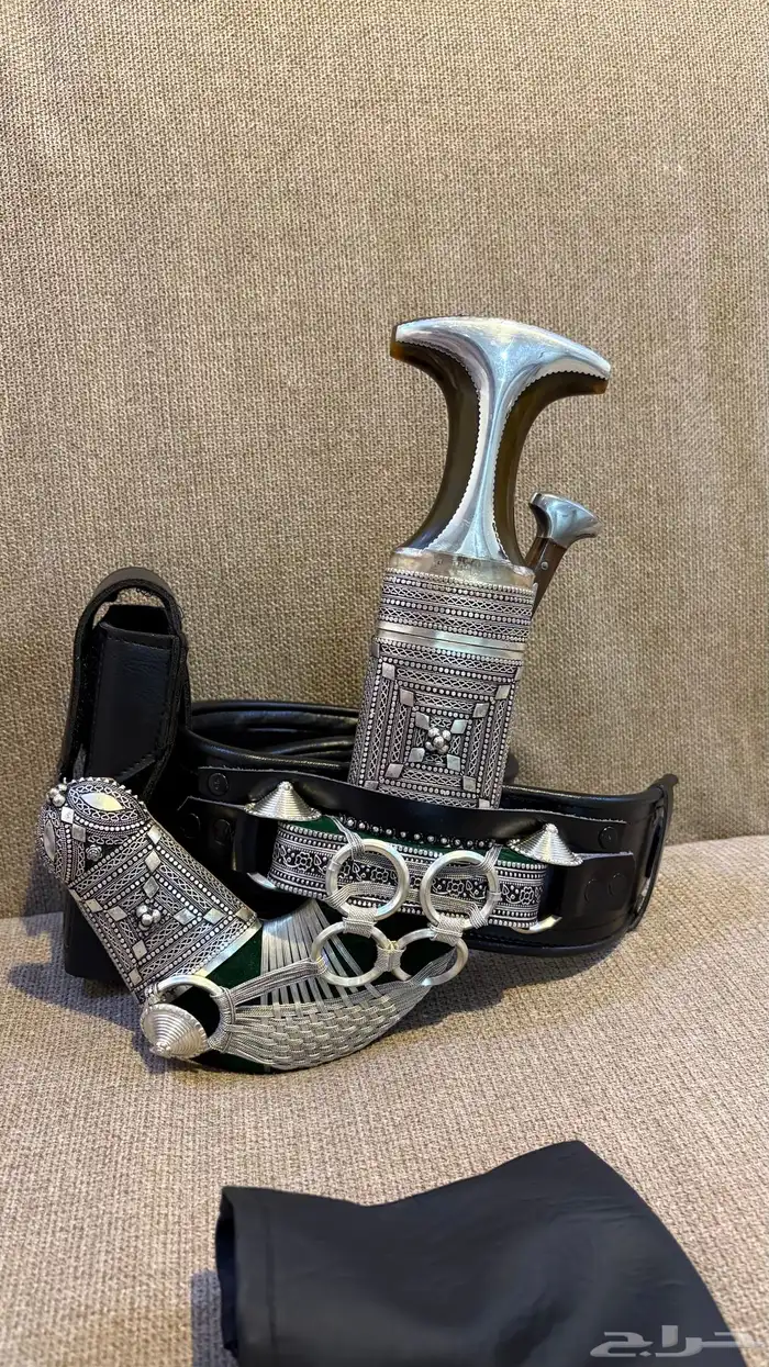 جنبيه خنجر.  يوجد شحن لجميع المناطق 1