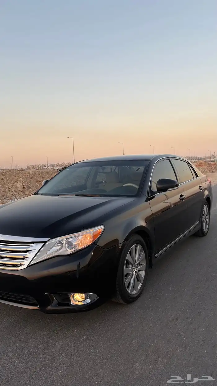 افالون 2012 اسود 4