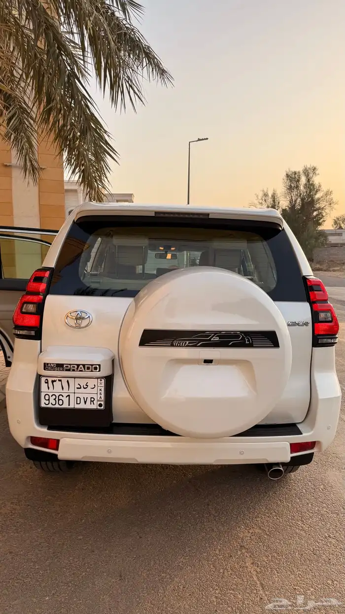 تايوتا برادو 2021 لؤلؤي GXR خليجي 6V إسبير علاق فتحة سقف 22