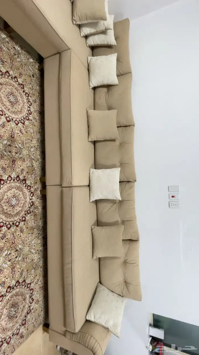 طقم كنب استخدام قليل 2