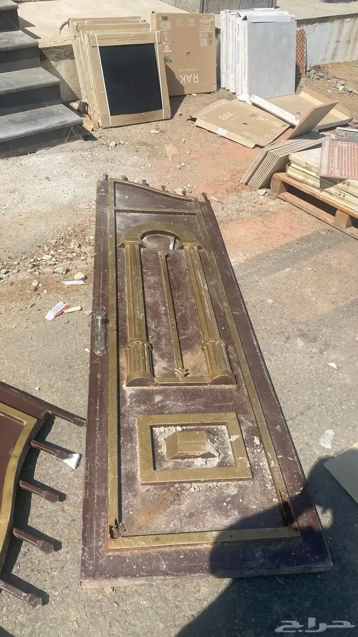 بيبان للبيع نظيفه راشها قبل سنه تقريبا بويه 2